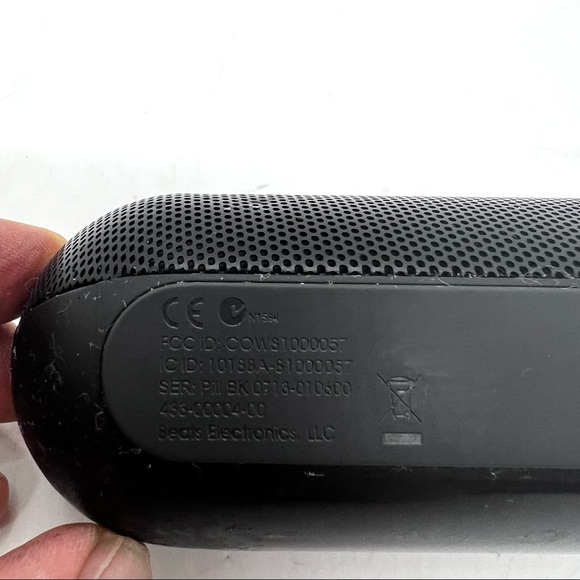 Beats by Dr. Dre Pill Speaker Wireless Bluetooth Black Tested Working # - Picture 9 of 9